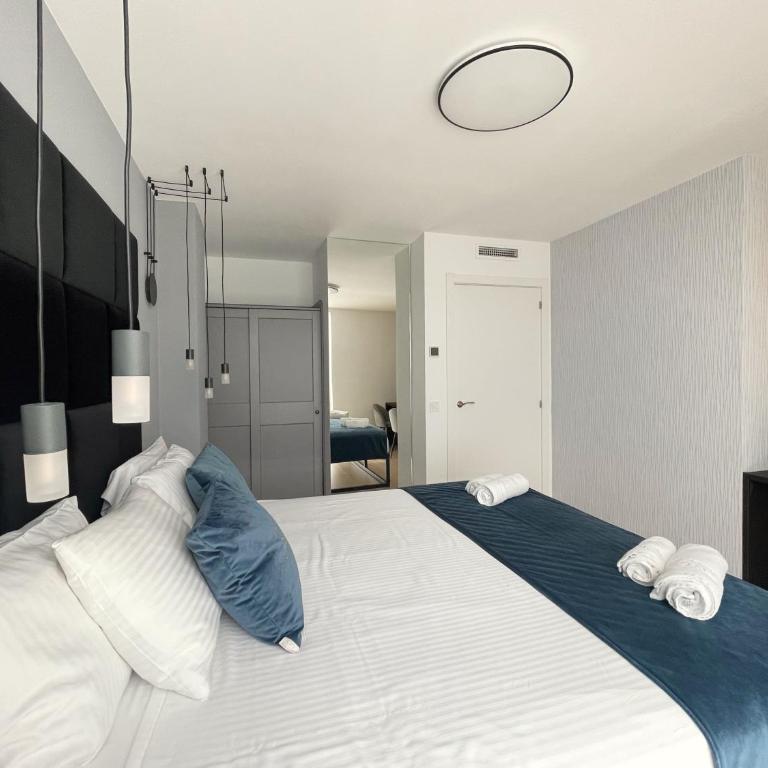 Colina del Sol Penthouse Horizonte - Three-Bedroom Apartment - 10