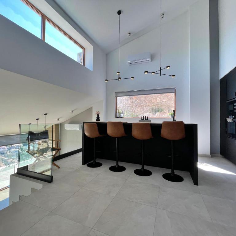 Colina del Sol Penthouse Horizonte - Three-Bedroom Apartment - 14