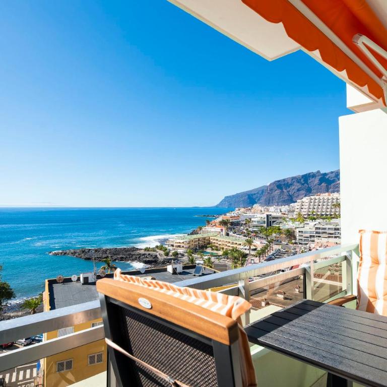 Modern cozy ocean view apartment near the beach with swimming pool in complex - Apartamento - 3