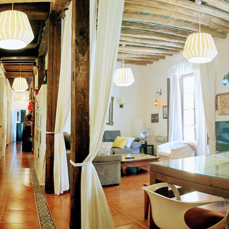 Donde Antonio - Deluxe Room with Shared Bathroom - 8