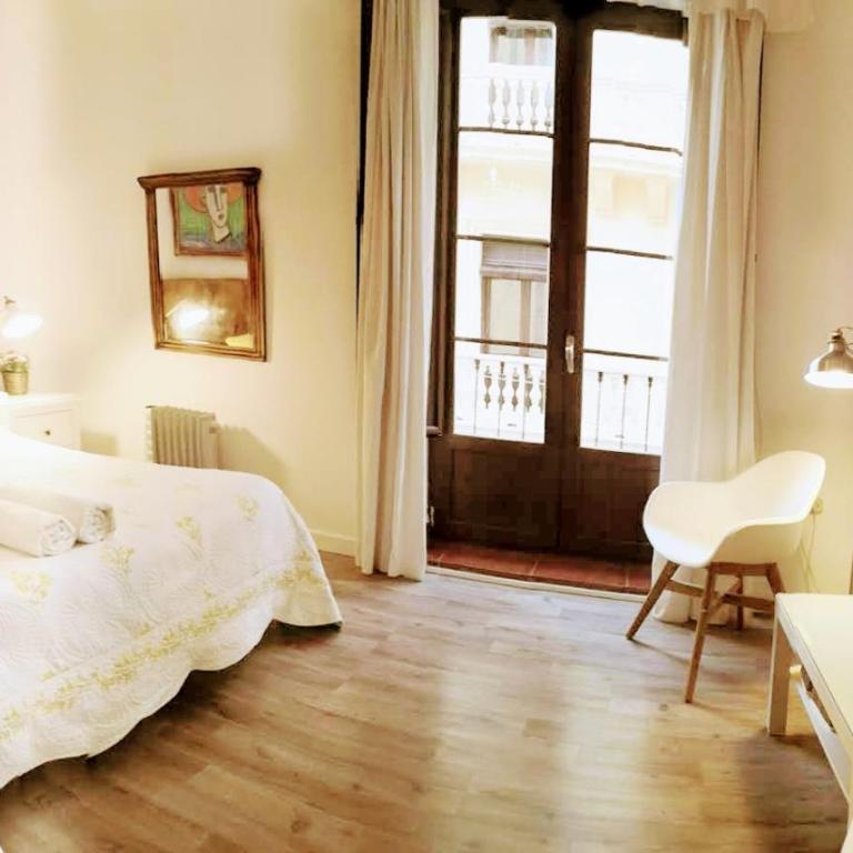 Donde Antonio - Deluxe Room with Shared Bathroom - 12