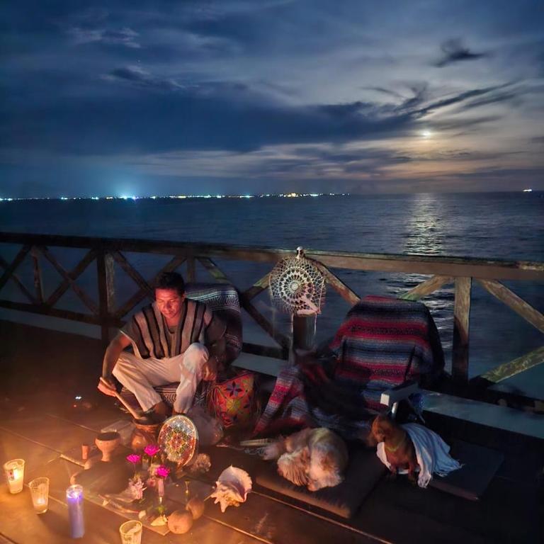 On The Beach - Seaside Sunrise Haven 3 Bedrooms SEA VIEW - Three-Bedroom Apartment - 54