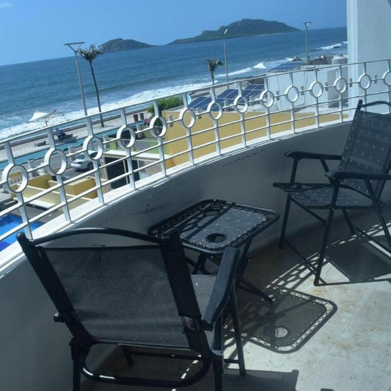 Departamento en Torre Miramar, Malecón de Mazatlán - Two-Bedroom Apartment - 15