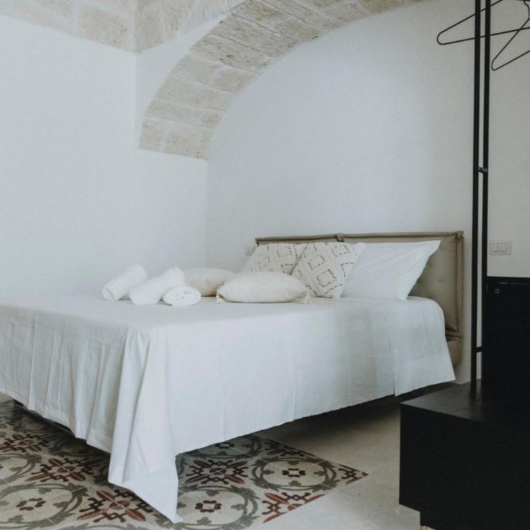 al 22 Suite & Spa Luxury Experience - Camera Matrimoniale con Vasca Idromassaggio - 31