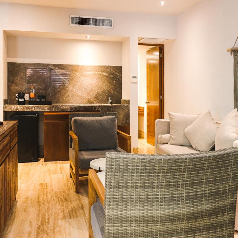 Aluna Resort Tulum - One-Bedroom King Suite - 1