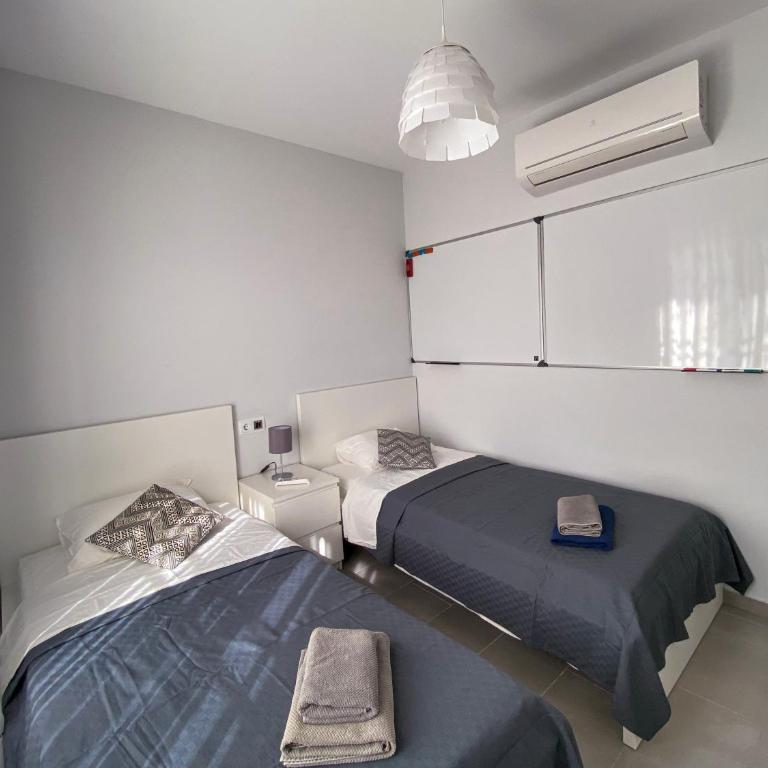 Luxury House Villamartin Zenia - Two-Bedroom Apartment - 25