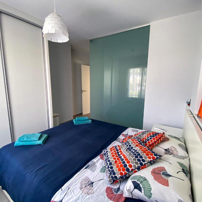 Luxury House Villamartin Zenia - Two-Bedroom Apartment - 10
