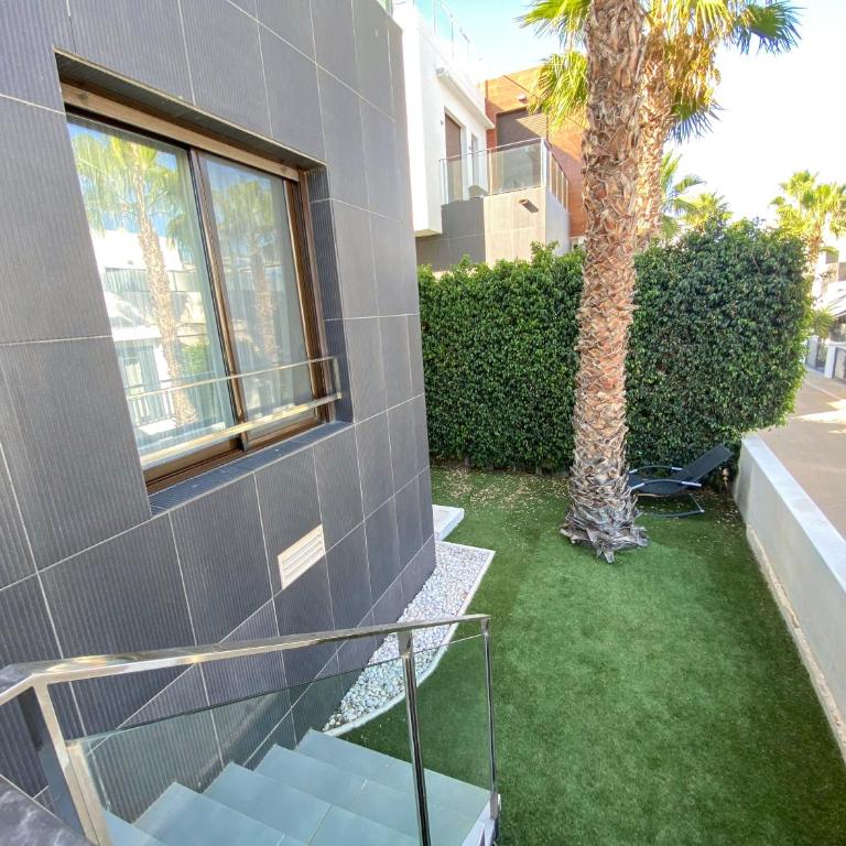 Luxury House Villamartin Zenia - Two-Bedroom Apartment - 13