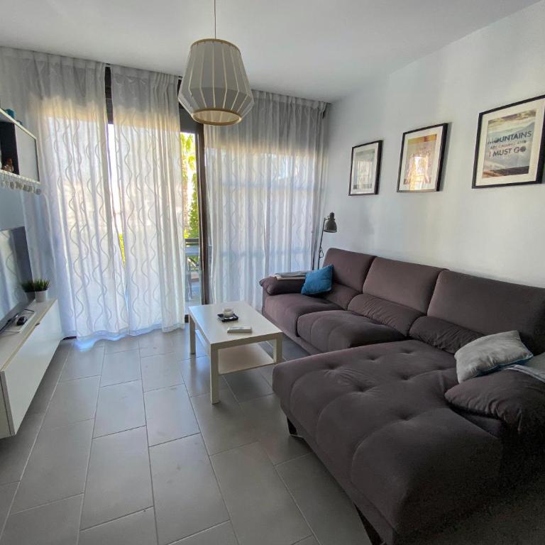 Luxury House Villamartin Zenia - Two-Bedroom Apartment - 5