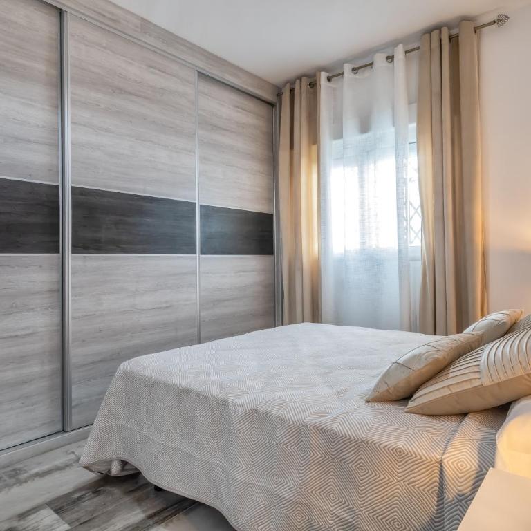 Apartamento Andalusí & Parking Incluido & Casco Histórico - Apartamento de 2 dormitorios - 9
