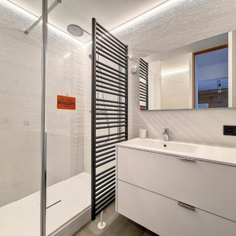 Appartement moderne 2P · 6 pers · Proche des pistes · Balcon-Sud/Ouest - FR-1-344-819 - Appartement - 14