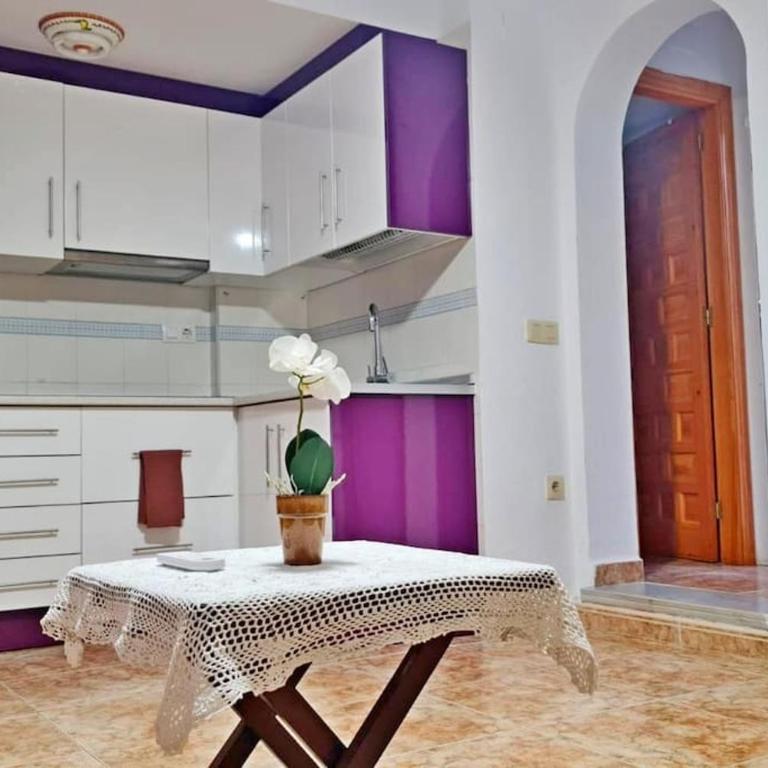 Mar Azul Primera línea de mar, casa privada con patio y solarium "La Bugamvulla" - Casa de 2 dormitorios - 2
