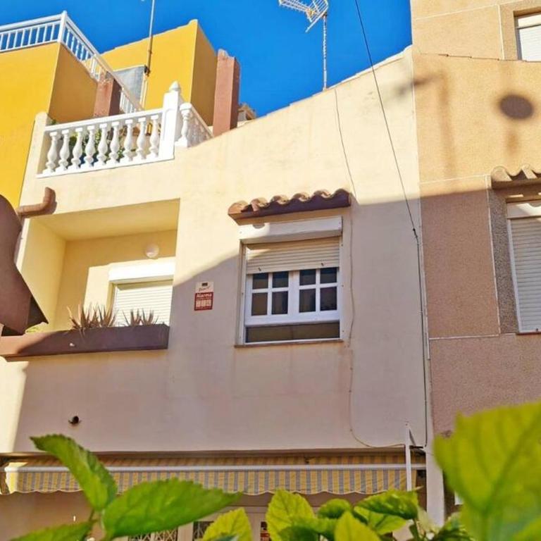 Mar Azul Primera línea de mar, casa privada con patio y solarium "La Bugamvulla" - Casa de 2 dormitorios - 15