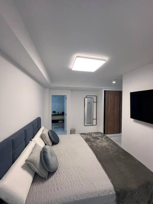 Casa De Amantes Apartment Torrevieja Alicante - Apartamento de 3 dormitorios - 1