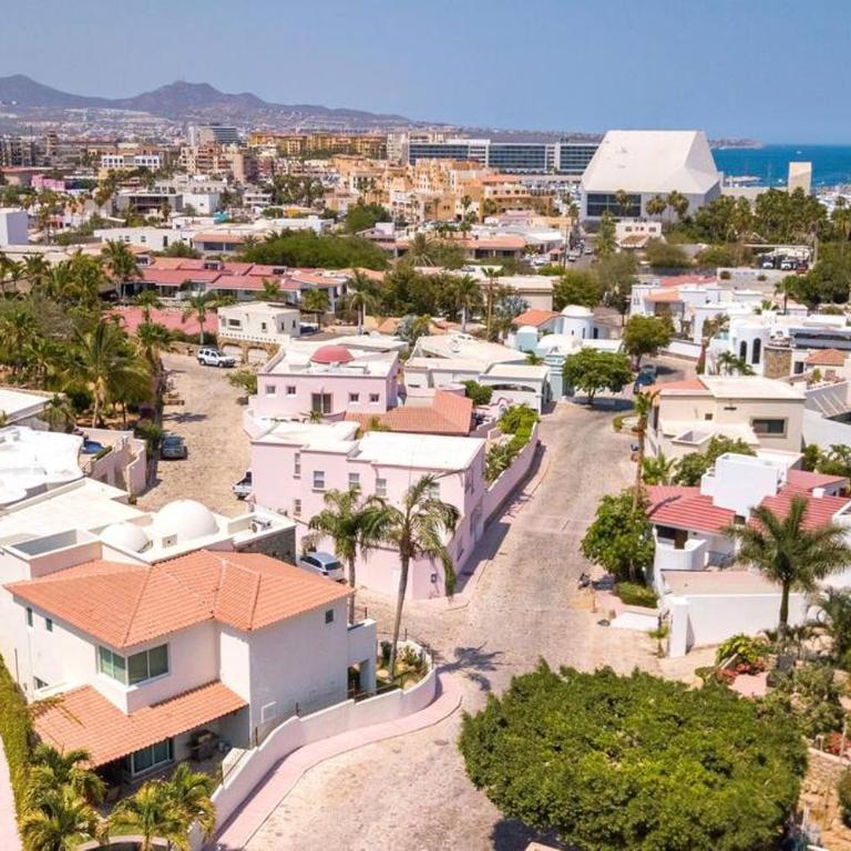 Villa Cola de Ballena in Exclusive El Pedregal at Cabo's Downtown - Villa - 4