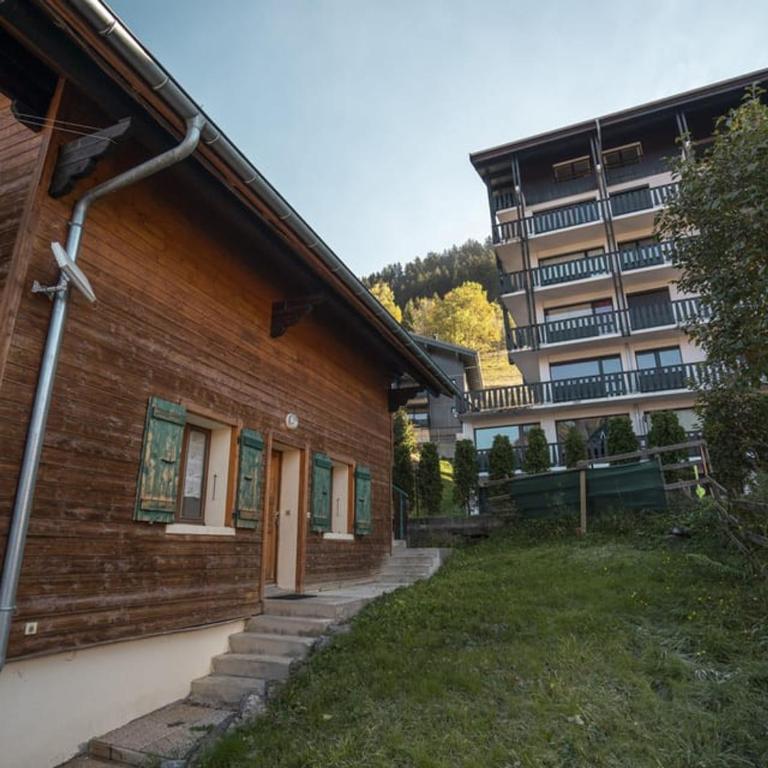 Chalet à Châtel : 3 pièces, 6 personnes, animaux admis - FR-1-676-24 - Appartement - 12