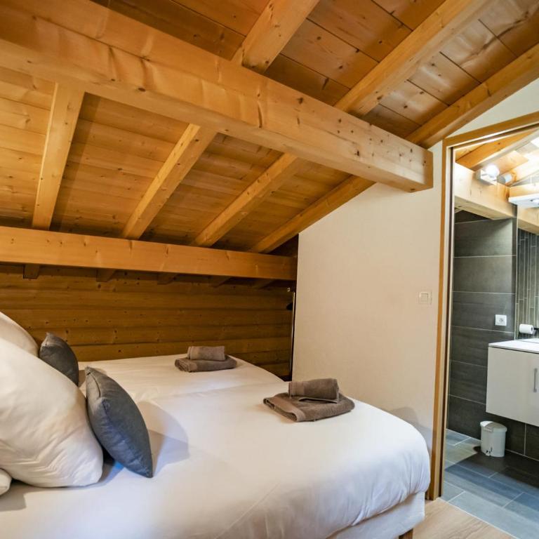 Chalet spacieux à Châtel, 8 chambres, jacuzzi, proche pistes - FR-1-676-26 - Chalet - 6
