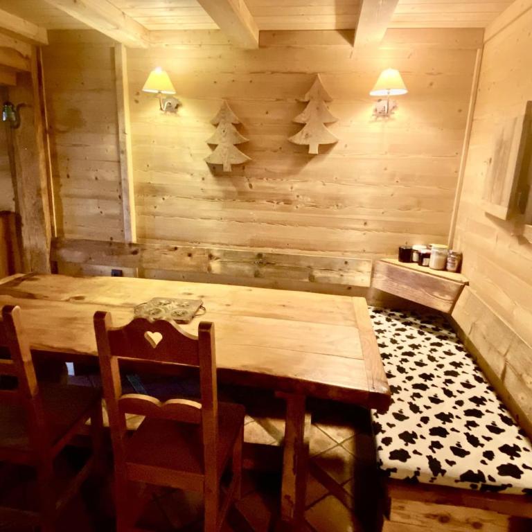 Chalet 4 pièces, 8 pers., Wifi, Parking, Châtel - FR-1-676-43 - Apartment - 5