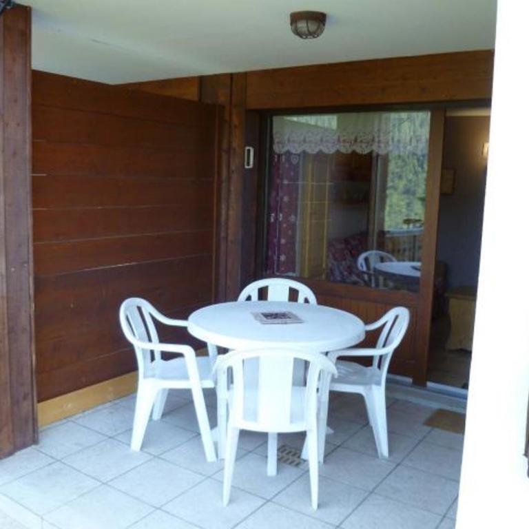 Appartement 2 pièces cosy, 5 pers, terrasse sud, proche des remontées, parking inclus, WiFi en option - FR-1-676-51 - Apartamento - 8