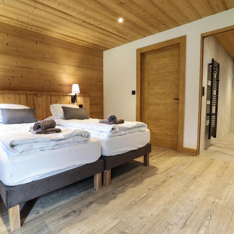 Grand chalet 7 pièces, 15 pers, sauna, jacuzzi à Châtel - FR-1-676-38 - Appartement - 8