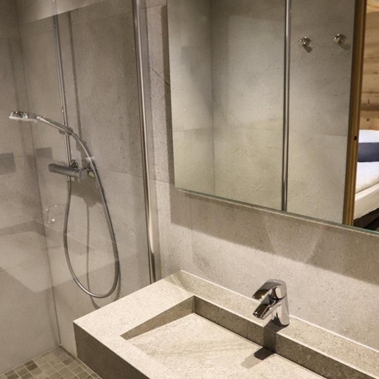 Grand chalet 7 pièces, 15 pers, sauna, jacuzzi à Châtel - FR-1-676-38 - Appartement - 13