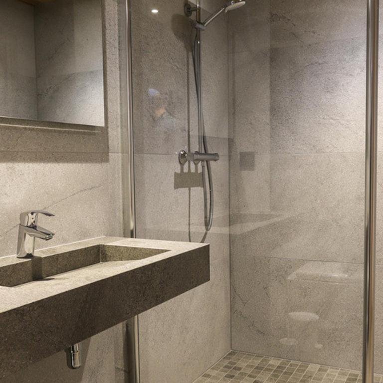 Grand chalet 7 pièces, 15 pers, sauna, jacuzzi à Châtel - FR-1-676-38 - Appartement - 16
