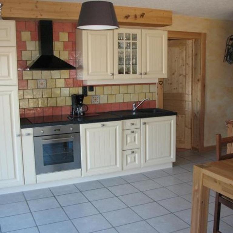 Chalet 3 pièces à Châtel, 6 pers., animaux admis, parking - FR-1-676-63 - Appartement - 3