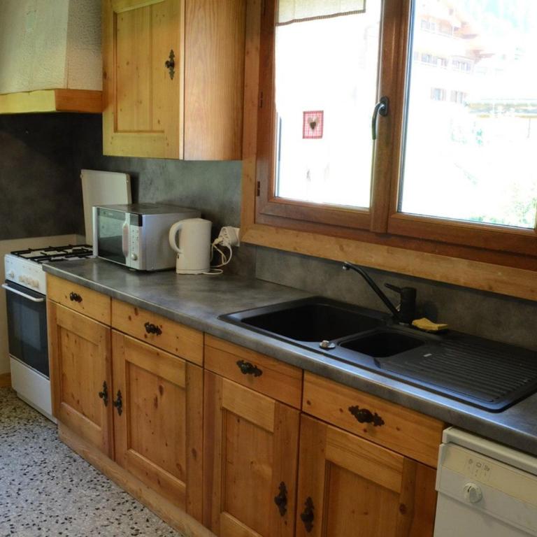 Appartement Châtel 80m², 3 chambres, 8 pers, animaux bienvenus, parking inclus - FR-1-676-97 - Appartement - 2