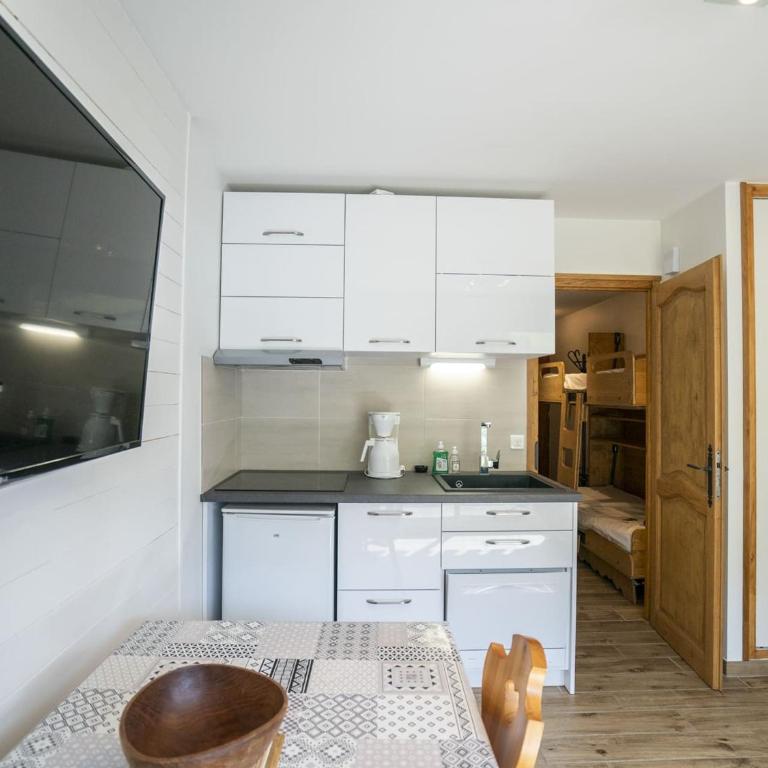 Appartement cosy 4 pers à Châtel avec balcon et parking - FR-1-676-105 - Appartement - 2