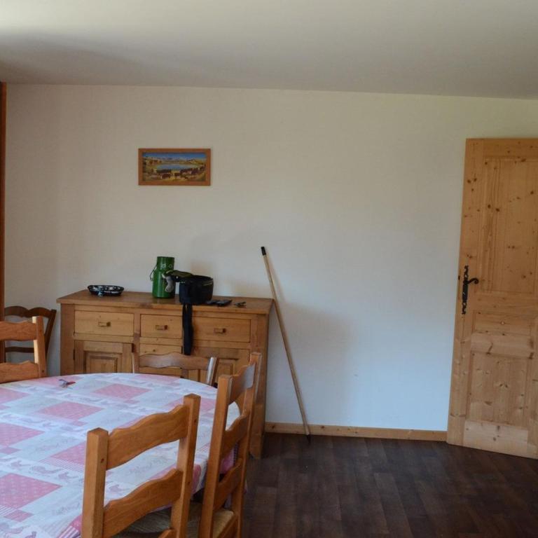 Chalet confortable 4 pièces, proche centre et remontées, 8 personnes, parking, animaux admis - FR-1-676-118 - Appartement - 4