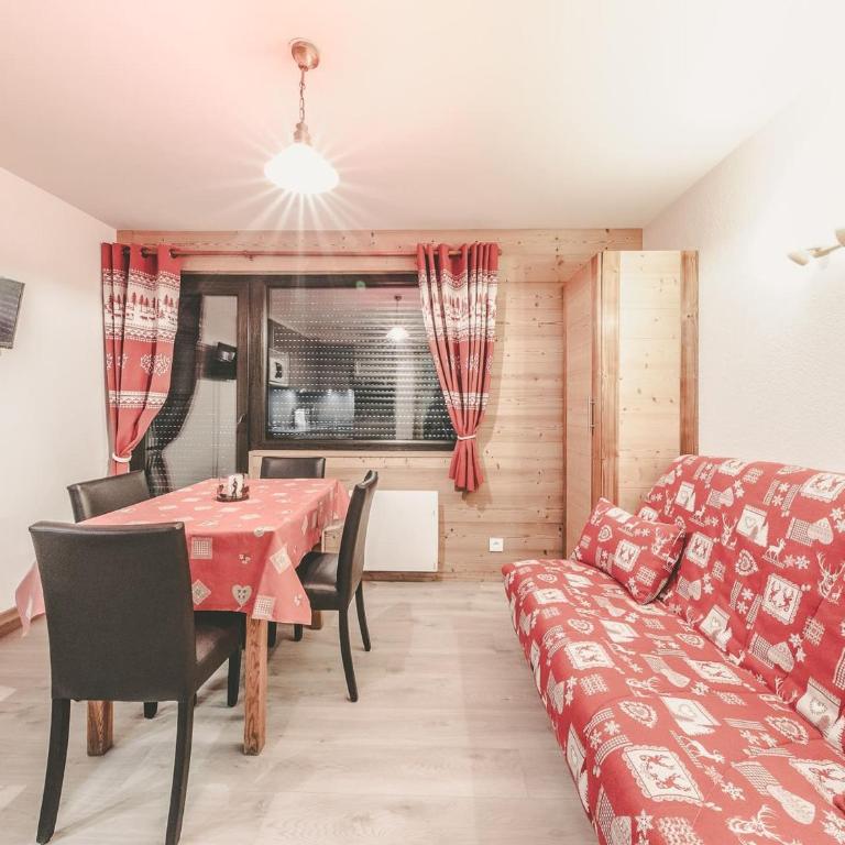Studio confortable pour 3 avec WIFI, parking proche télécabine - FR-1-676-141 - Studio - 3