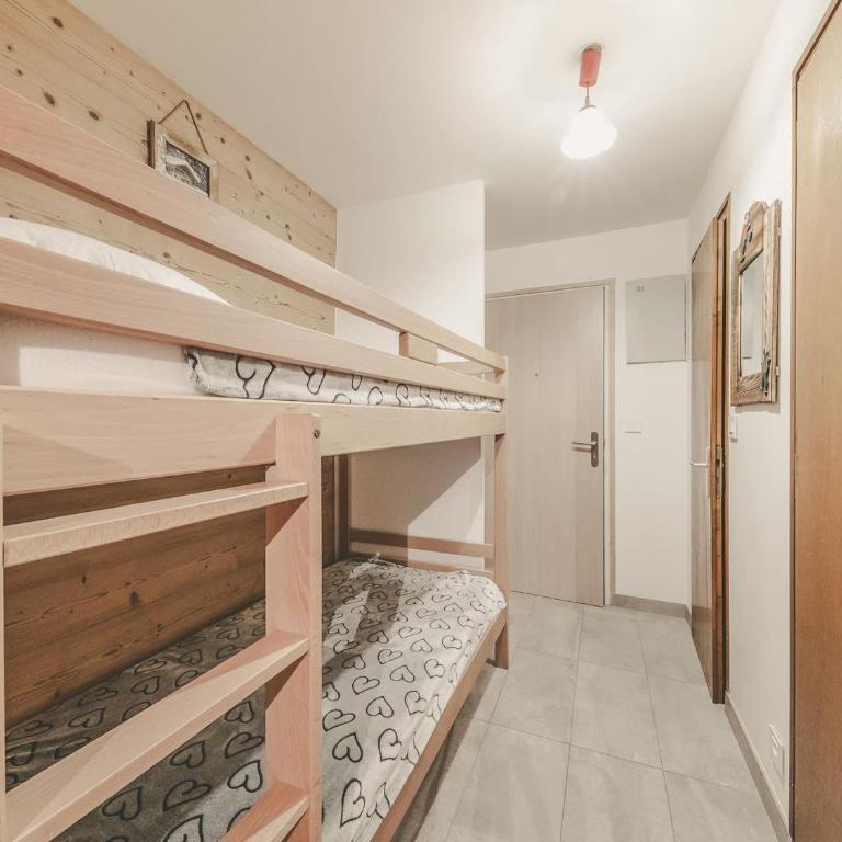 Studio confortable pour 3 avec WIFI, parking proche télécabine - FR-1-676-141 - Studio - 6