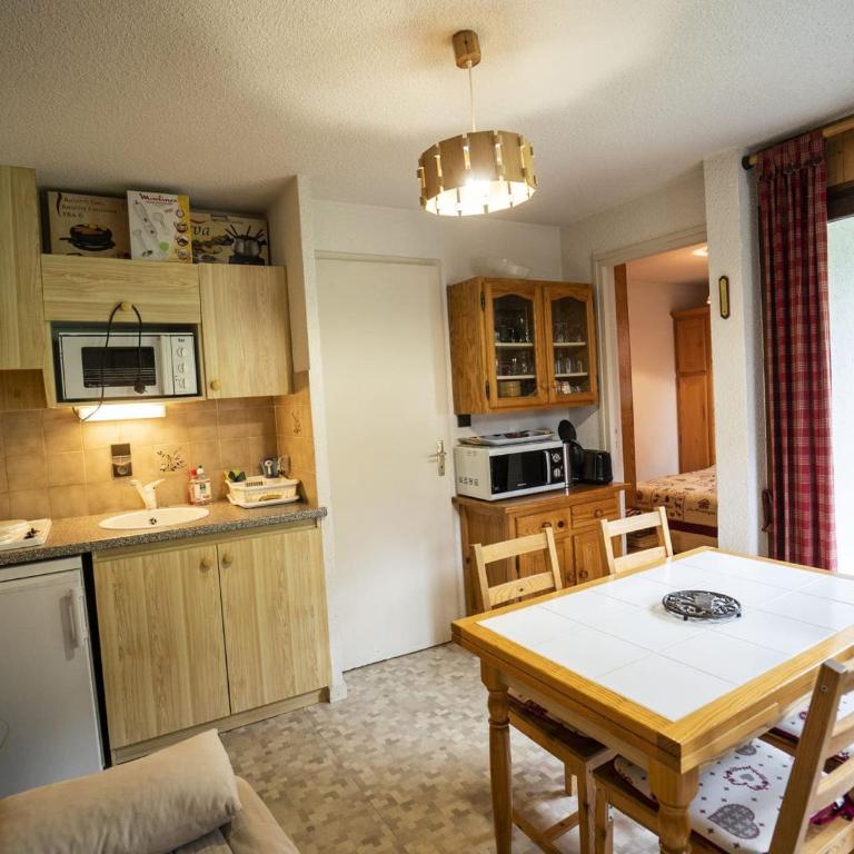 Appartement Châtel 4 pers, Animaux admis, Balcon, Parking - FR-1-676-151 - Appartement - 3