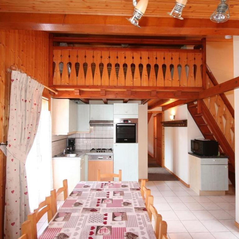 3 pièces pour 7 personnes à Châtel, proche centre et remontées, avec balcon et parking - FR-1-676-167 - Appartement - 3