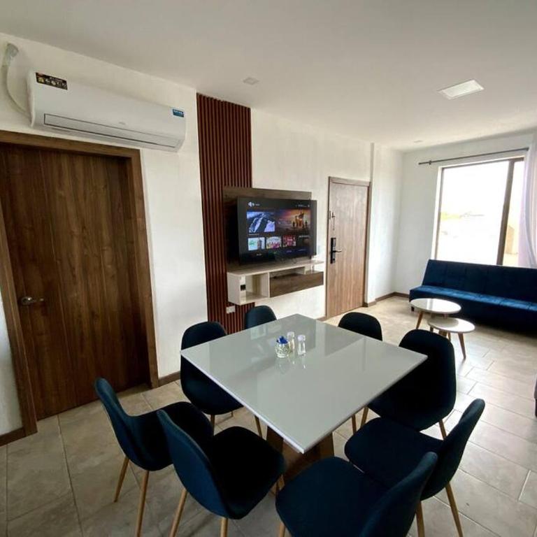 Hermoso departamento con piscina en la playa - Apartamento de 2 dormitorios - 2