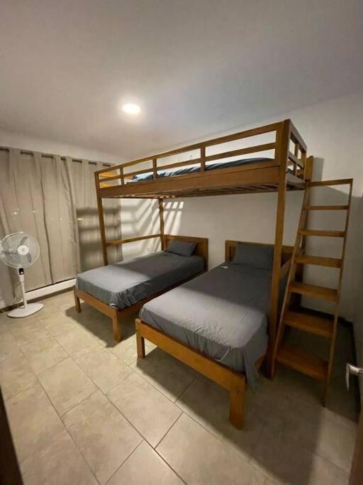 Hermoso departamento con piscina en la playa - Apartamento de 2 dormitorios - 13