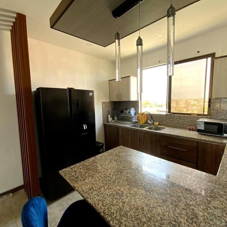 Hermoso departamento con piscina en la playa - Apartamento de 2 dormitorios - 17
