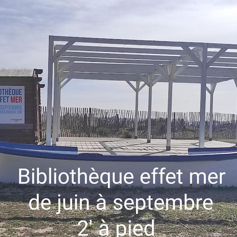 L'antre de MER "Les pieds dans l'eau" - Vue mer - CLIM - Embarcadère - Plage de sable et restaurants à pied - Arrivée autonome dès 17H - Codes sur messagerie - - One-Bedroom Apartment - 23