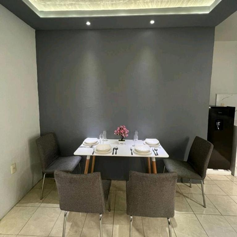 Departamento por plaza terraza oblatos - One-Bedroom Apartment - 6