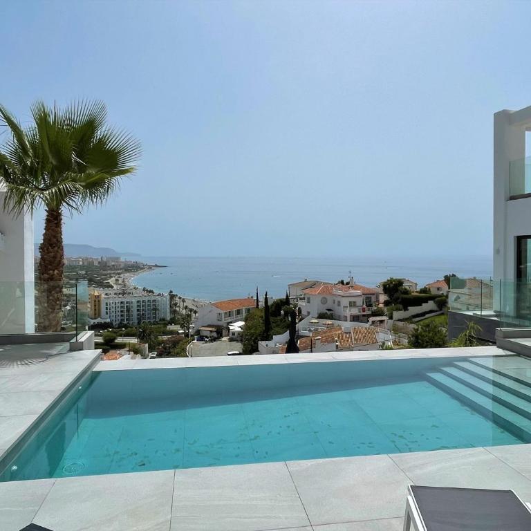 Villa Colina del Mar - With Heated Pool & Luxurious View near the beach - Villa - 3