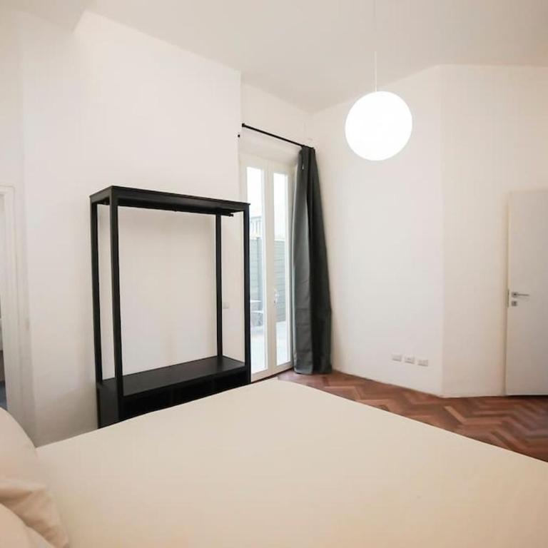 5 min Duomo - Novella Boutique - Parcheggio - Appartamento Deluxe con 4 Camere da Letto - 6