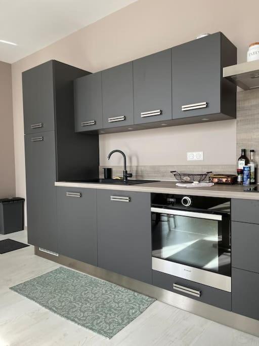 Superbe appartement plein centre - Appartement 2 Chambres - 23