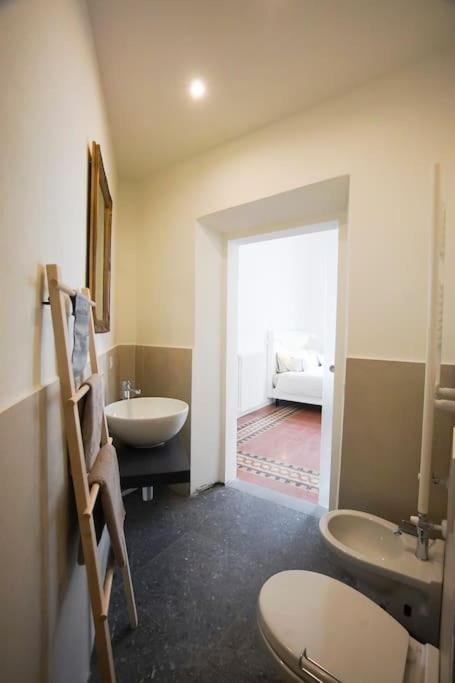 5 min Duomo - Novella Boutique - Parcheggio - Appartamento Deluxe con 4 Camere da Letto - 12
