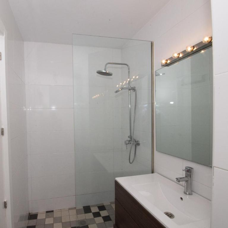 Apartment Seville Mirador Puerta Carmona - Two-Bedroom Apartment - 34