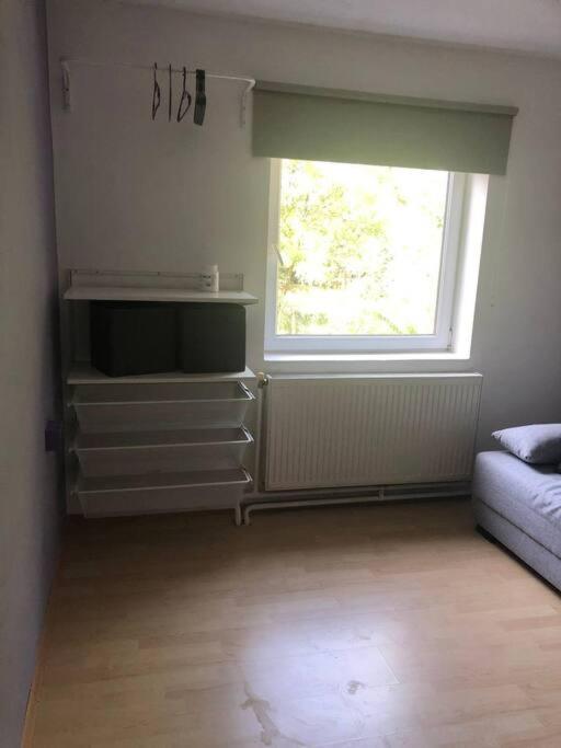 Camelia Apartment - Two-Bedroom Apartment - 9