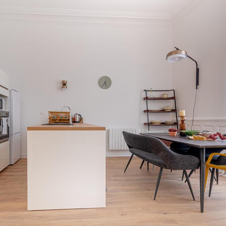 Le Majestueux du Cœur de Ville, Lumineux-Spacieux - Appartement 3 Chambres - 4