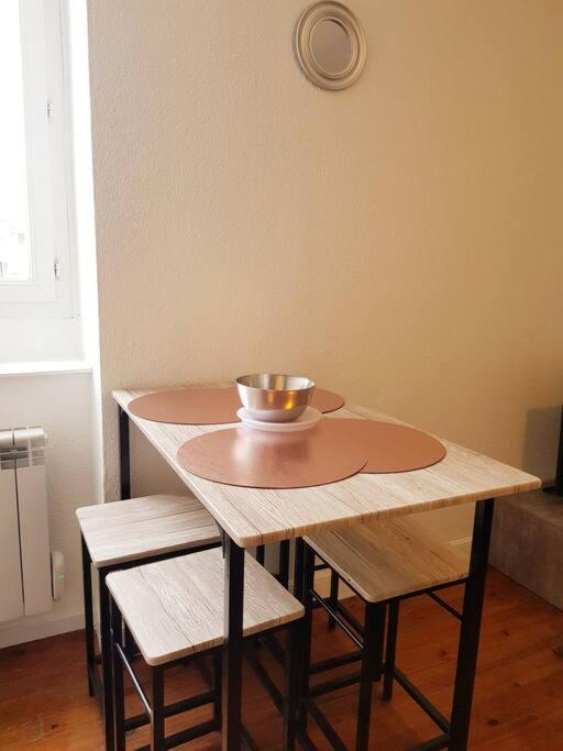 [LE JEANNE] 4/6 couchages, Wifi, sanctuaire - Appartement 2 Chambres - 8