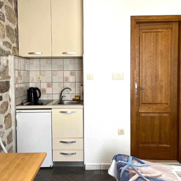 Ivi apartments - Apartment - Ground Floor - 4