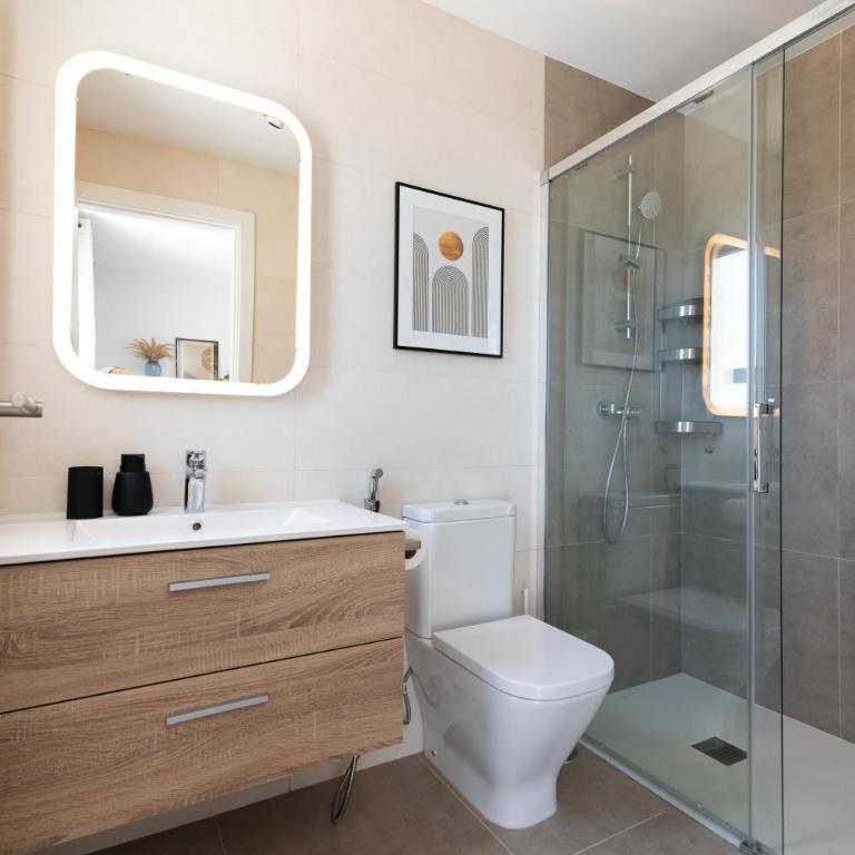 White Medano apartment. New with fast Wifi - Chalet de 3 dormitorios - 14