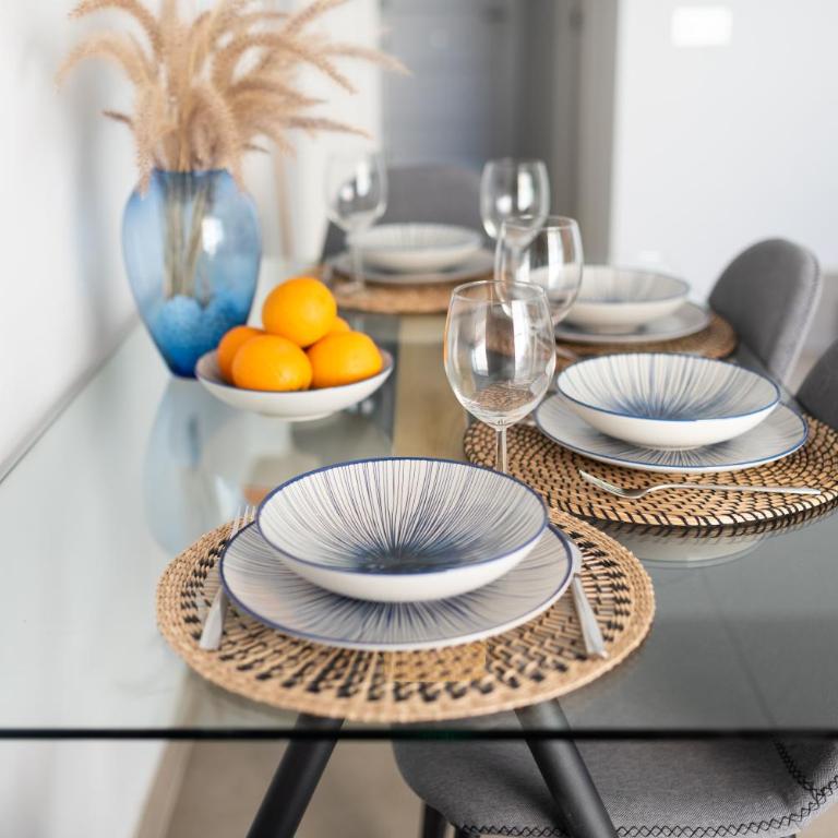 White Medano apartment. New with fast Wifi - Chalet de 3 dormitorios - 54